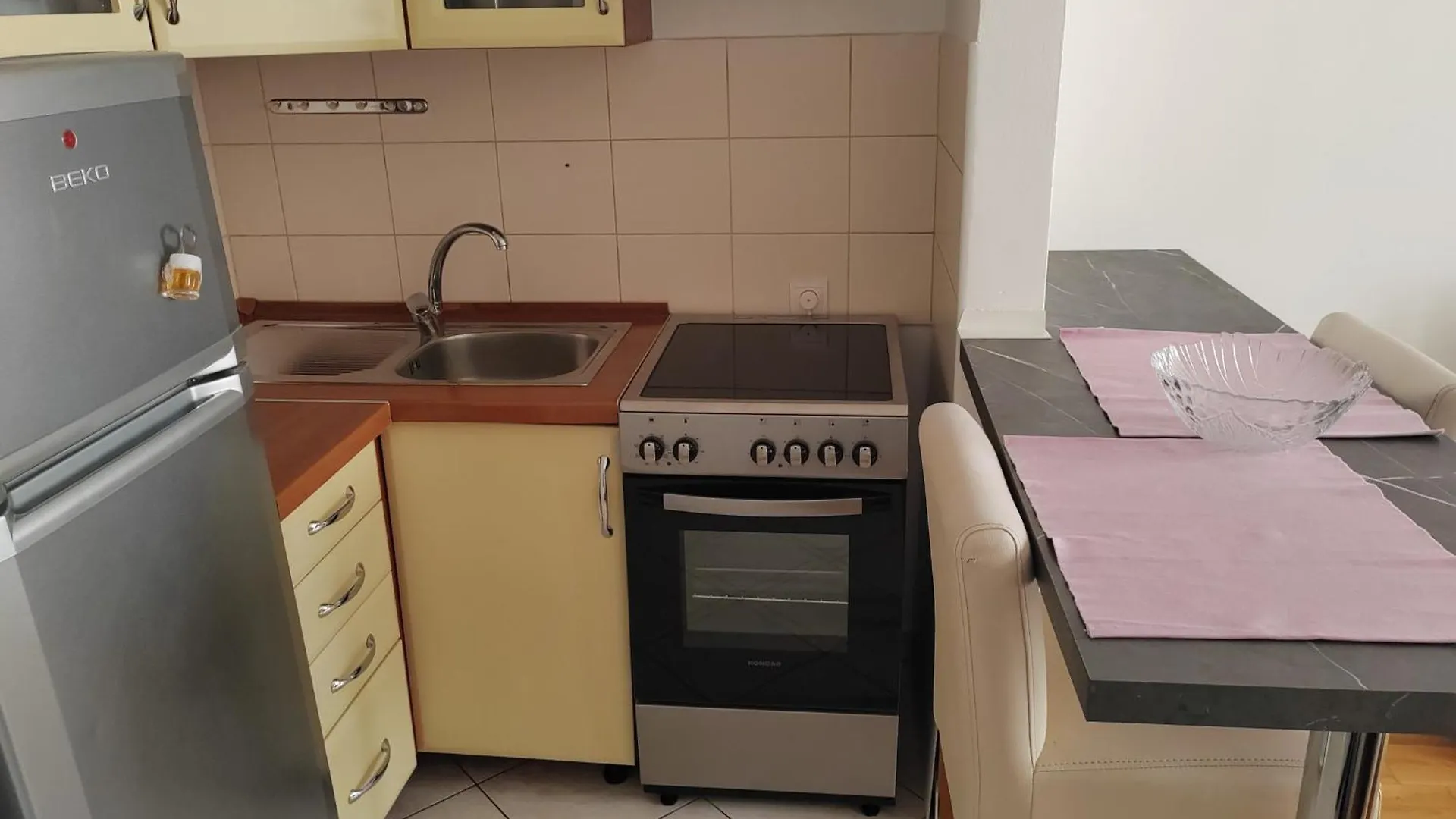 Studio Apartment Ivano-Free Parking - Self Check In زادار